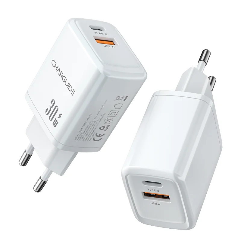 Белый cетевой адаптер CharGuide 30 Watt для быстрой зарядки телефона