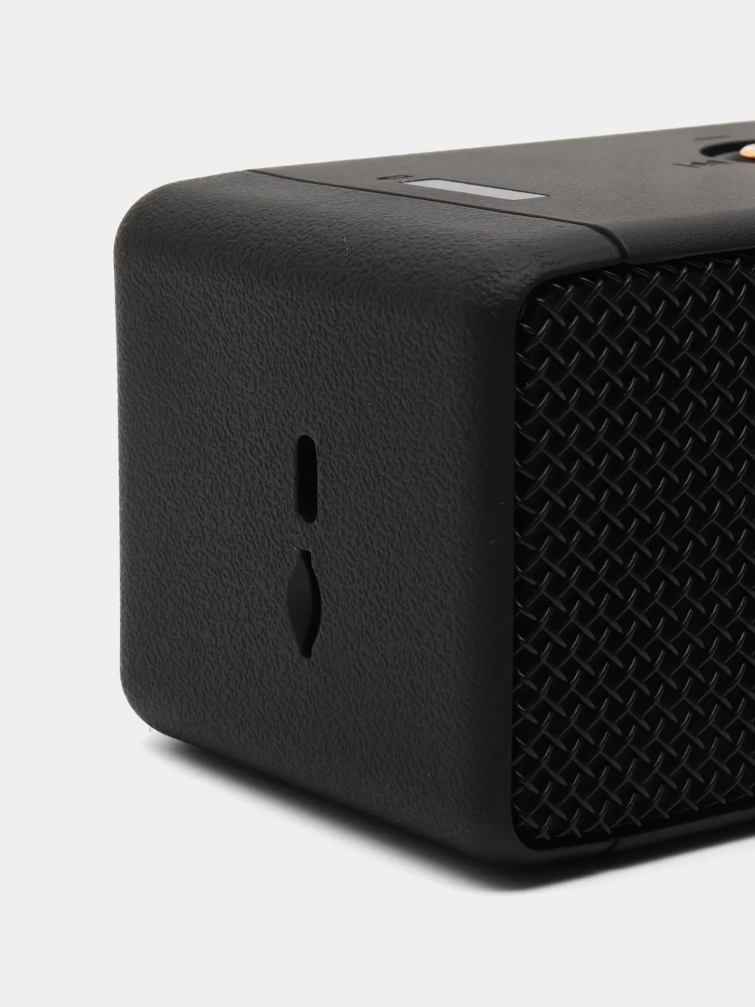 Черный портативная bluetooth колонка Marshall Emberton