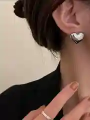 Серьги "Сердечки" женские, гвоздики, бижутерия под серебро и золото, сердце