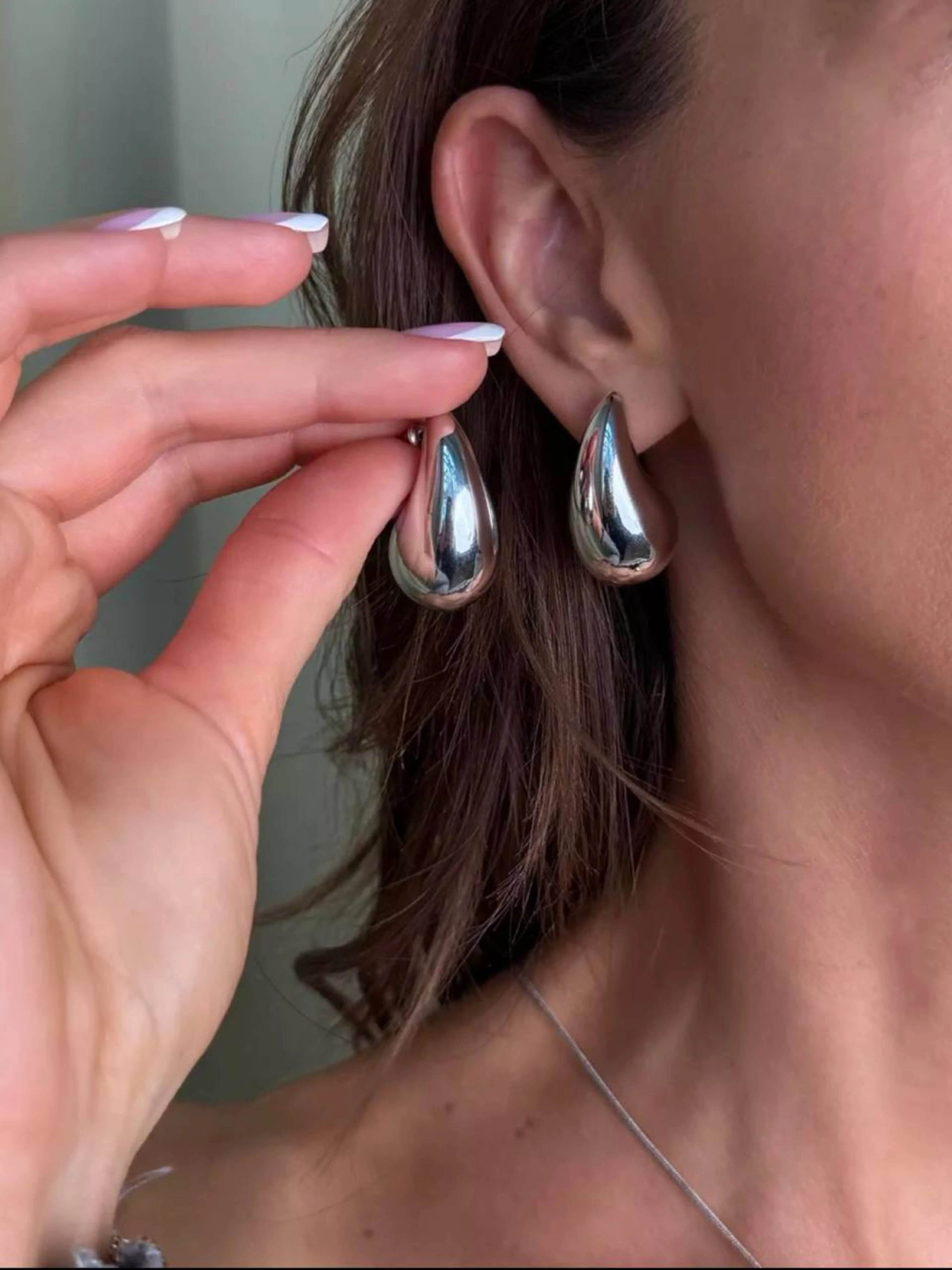 Серьги капли женские, крупные гвоздики, под серебро и золото, бижутерия