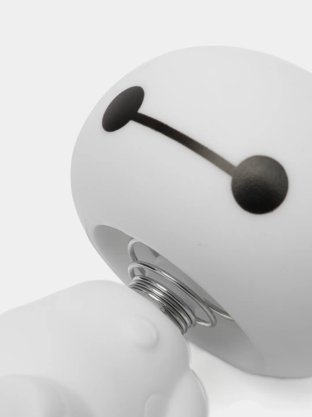Разноцветный игрушка на панель автомобиля Baymax