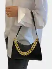 Черный сумка багет с модной цепью