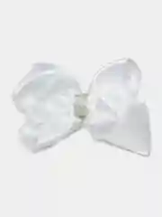 Белый бант на заколке, длина - 9 см