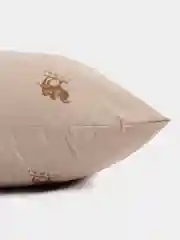 Подушка "Camel", 70 х 70 см
