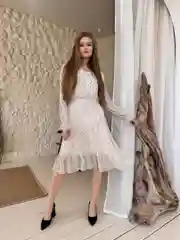 Розовый легкое шифоновое платье с цветочным принтом