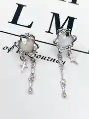 Женские асимметричные серьги цепочки сердце и звезда