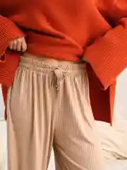 Бежевый брюки женские