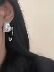 Белый женские серьги Сердца с подвесками