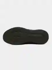 Зеленый кроссовки мужские изики
