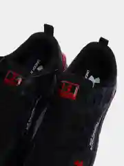 Алый кроссовки мужские