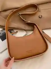 Сумка багет на плечо, экокожа