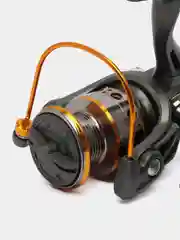 Катушка безынерционная для спининга