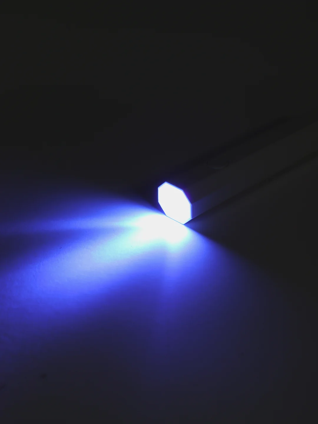 Лампа-фонарь для маникюра, беспроводная, белая, USB, 3 Вт, LED