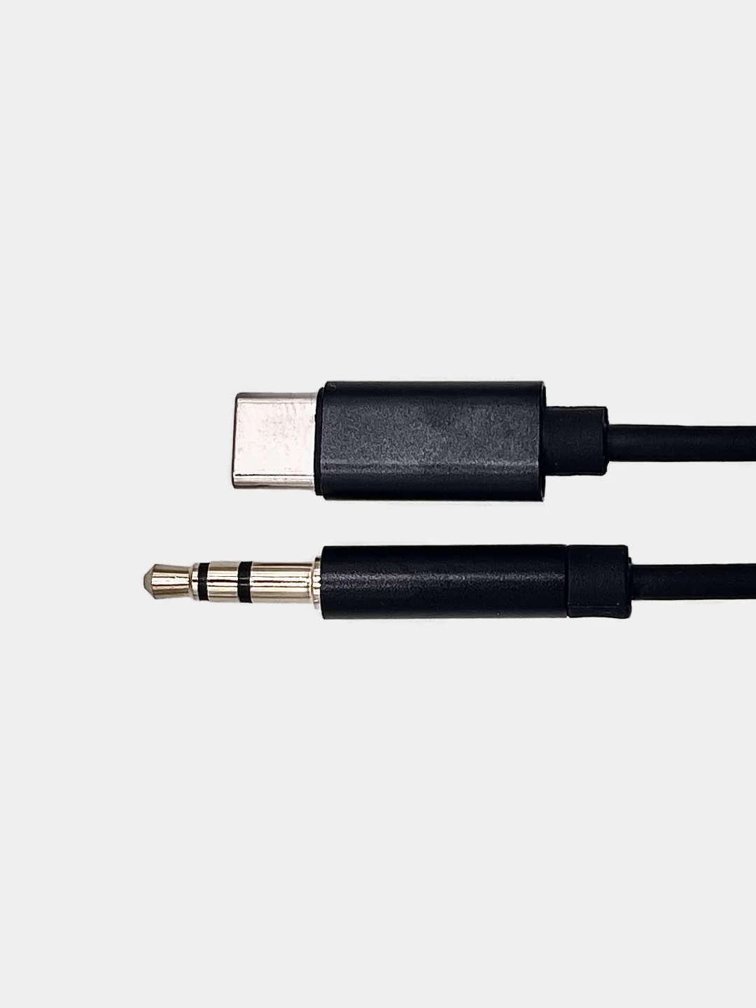 Белый кабель AUX - Type-c,  3,5 jack, 1 м, кабель в машину, для Андроид и Iphone 15/Pro/Max
