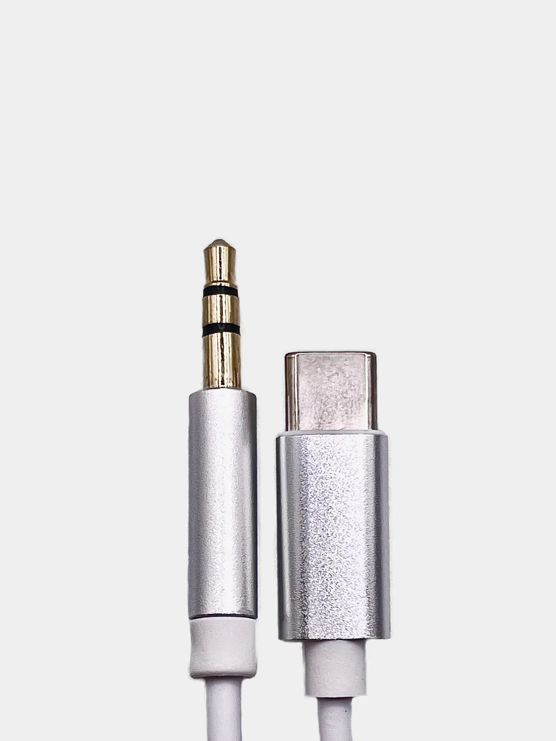 Белый кабель AUX - Type-c,  3,5 jack, 1 м, кабель в машину, для Андроид и Iphone 15/Pro/Max