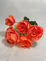 Желтый искусственные цветы: пионы, розы, осока, растения, зелень