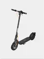 Черный электросамокат Ninebot KickScooter F2 PLUS модели 051202A