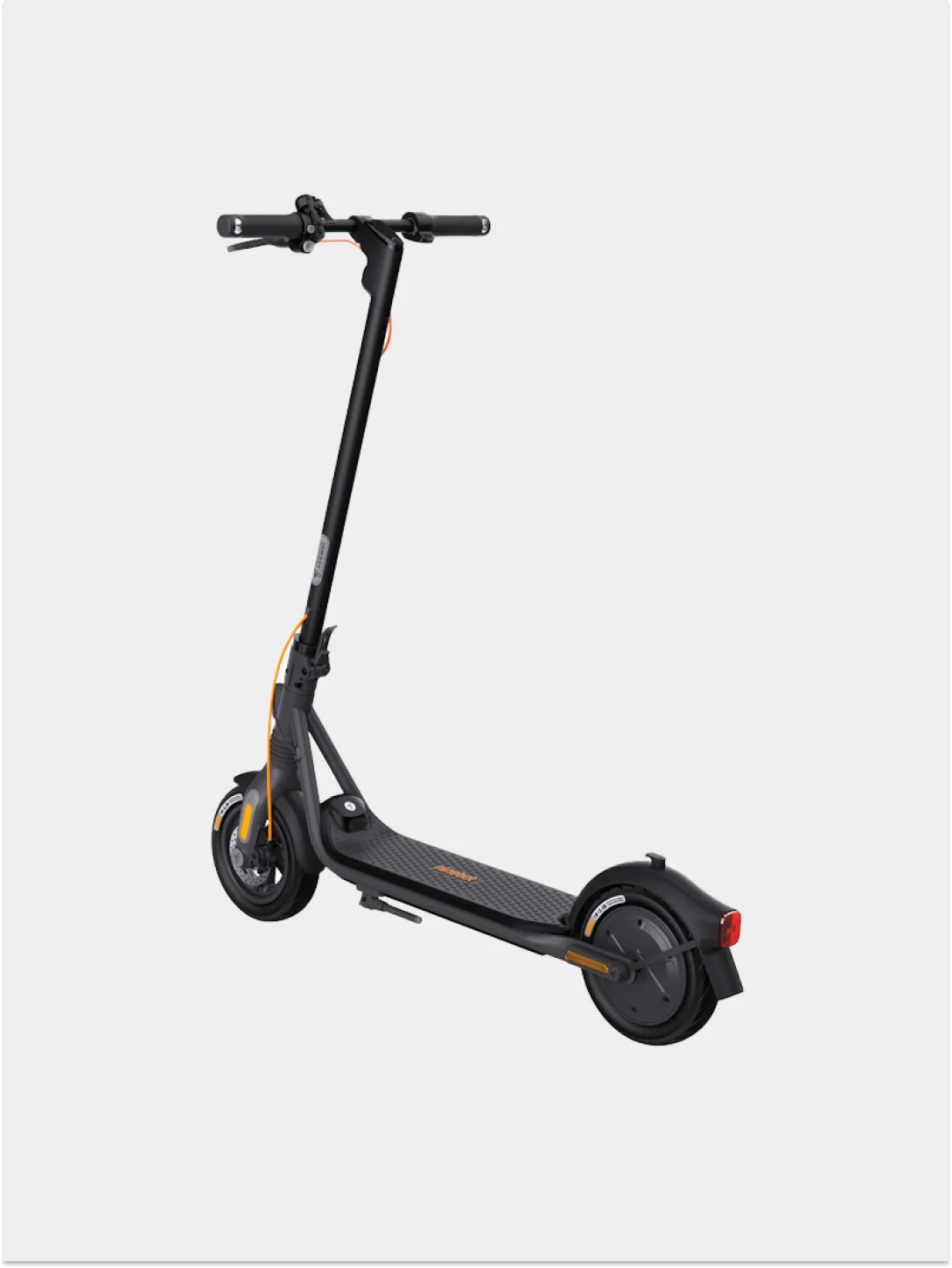 Черный электросамокат Ninebot KickScooter F2 PRO модели 051203A