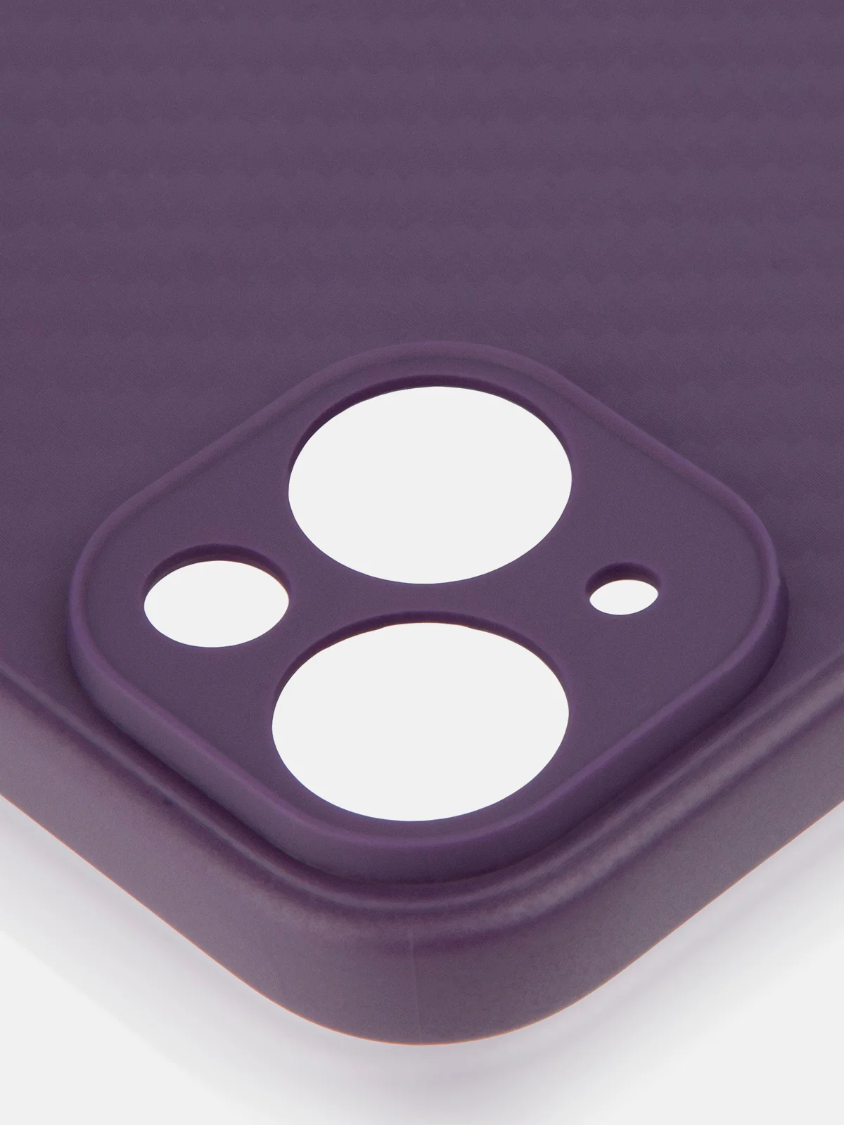 Фиолетовый ребристый чехол для iPhone 15 Plus силиконовый ROSCO матовый тонкий с текстурой карбон