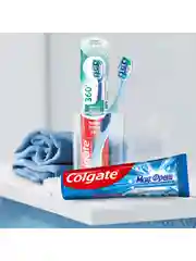 Набор зубных паст Colgate Макс Взрывная мята + Нежная мята + Кристальная мята