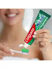 Набор зубных паст Colgate Макс Взрывная мята + Нежная мята + Кристальная мята