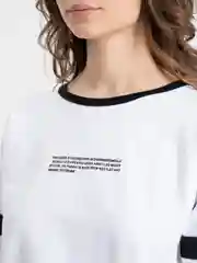 Черный шорты и футболка