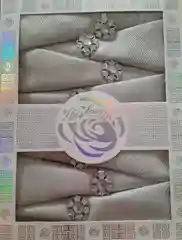 Салатовый скатерть тефлоновая в коробке + 8 салфеток + 8 колец.Размер скатерти 150/220