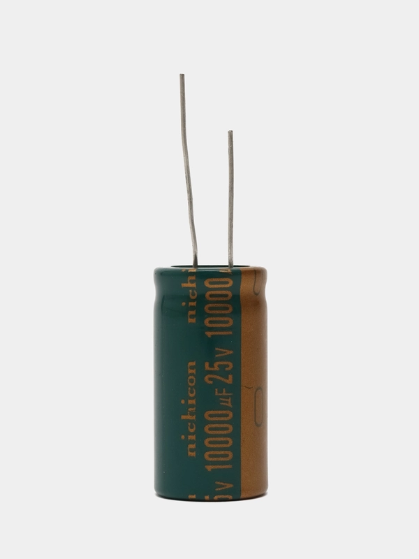 10000мкФ 25в Конденсатор электролитический 10000UF 25V 105C 18х35мм