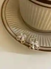 Серьги бижутерия повседневные нарядные с камнями