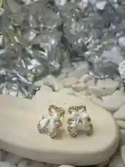 Серьги бижутерия повседневные нарядные с камнями