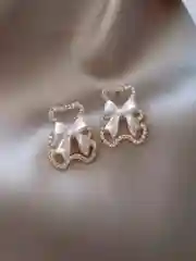 Серьги бижутерия повседневные нарядные с камнями