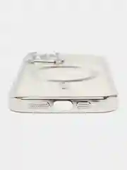 Серебряный противоударный чехол на iPhone 13 со встроенным магнитным креплением MagSafe