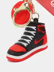 Красный брелок для ключей, кроссовок, Sneakers, черный, желтый, красный, джокер, жираф, беззубик, зебра