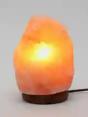 Солевая лампа ночник из гималайской соли