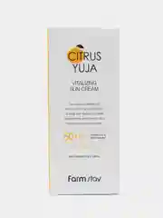 Солнцезащитный крем для лица с экстрактом юдзу Farm Stay Citrus Yuja Vitalizin SPF 50++++