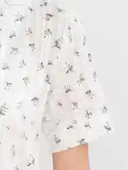Белый костюм женский, летний: кофта и шорты