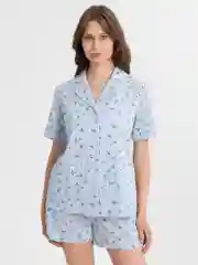 Белый костюм женский, летний: кофта и шорты