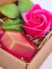 Мыло ручной работы духи и роза