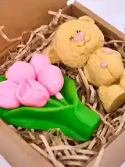 Мыло ручной работы мишка и тюльпан