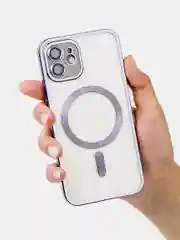 Фиолетовый противоударный чехол на iPhone 12 со встроенным магнитным креплением MagSafe
