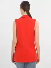 Красный жилет женский классический