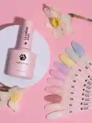 Камуфлирующая база La creme base ADRICOCO