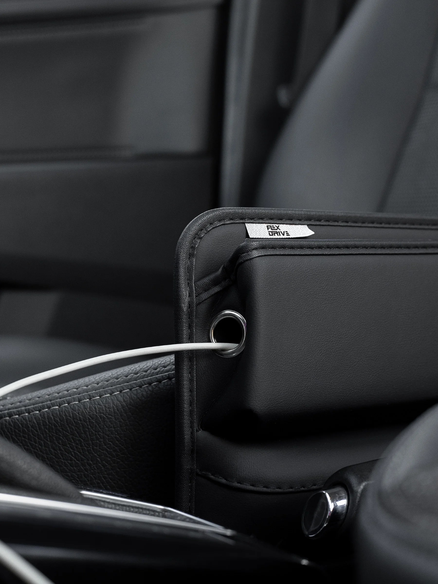 Органайзер автомобильный между сиденьями в машину Flex Drive, карман в автомобиль