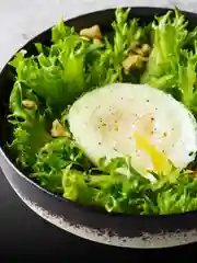 Красный форма для варки яиц пашот Shiny Kitchen, пашотница, силиконовая