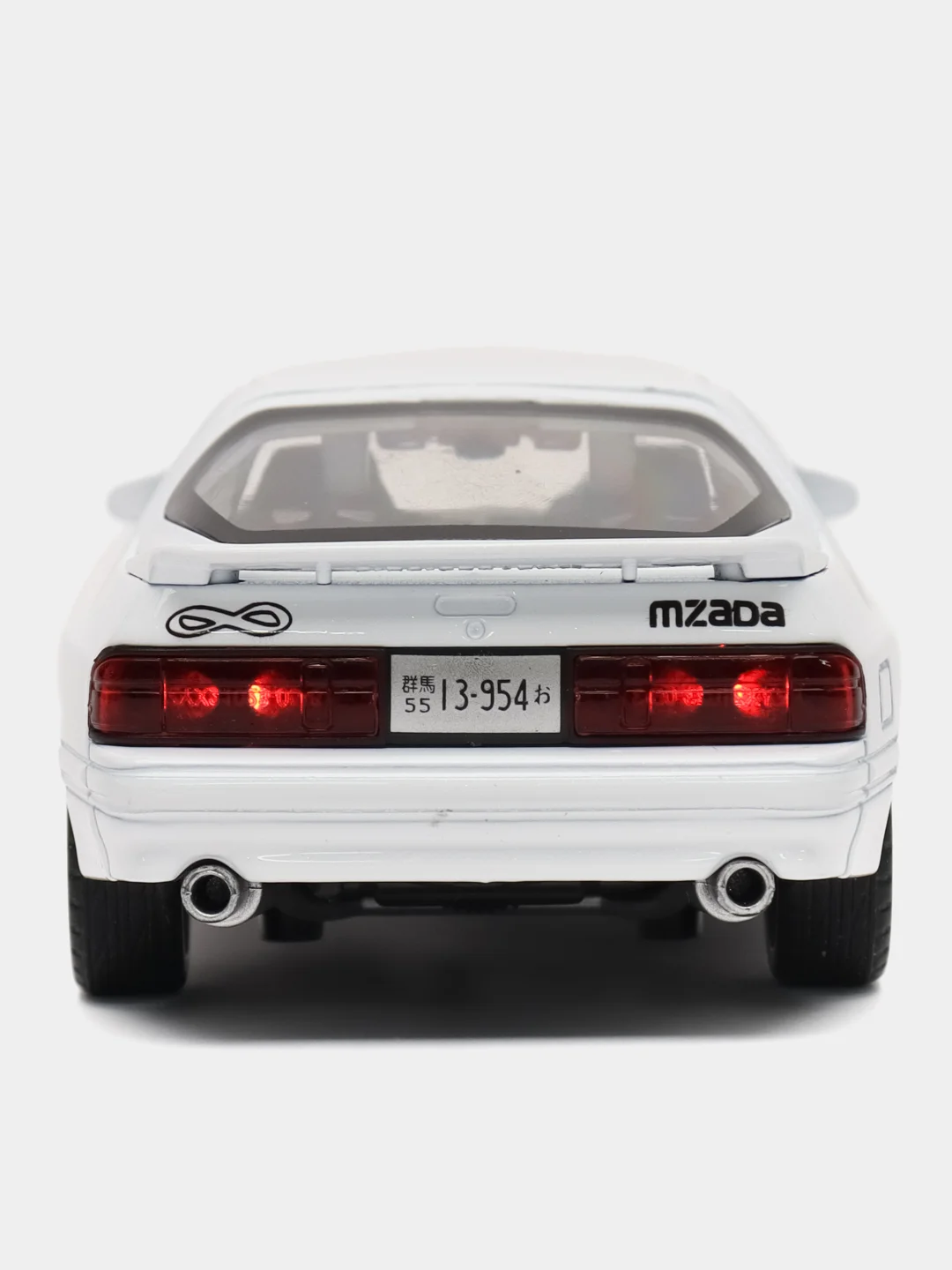 Белый металлическая масштабная модель Мазда Mazda RX 7  1:32