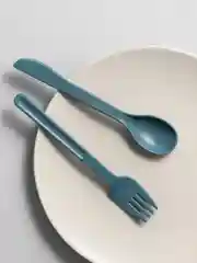 Черный ланч-бокс для еды с отделениями и приборами Shiny Kitchen, 1100 мл