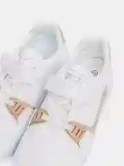Кроссовки детские