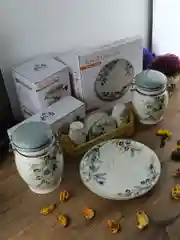 Белый банка для сыпучих продуктов Royal Classics Оливки 900 мл 11,5*11,5*17,5 см
