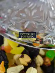 Прозрачный конфетница Crystalite Bohemia с крышкой 15 см, прозрачный