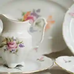 Белый блюдо круглое 32 см Repast Мейсенский букет